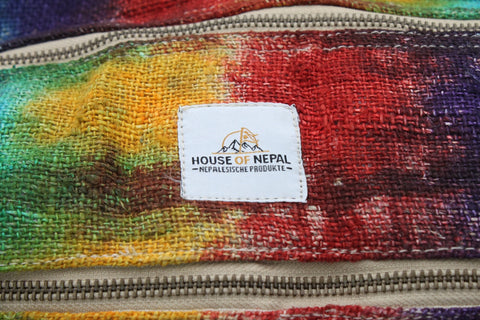 House of Nepal bunte Hanf-Sporttasche mit separatem Schuhfach, handgefertigt in Nepal, aus Hanf und Baumwolle
