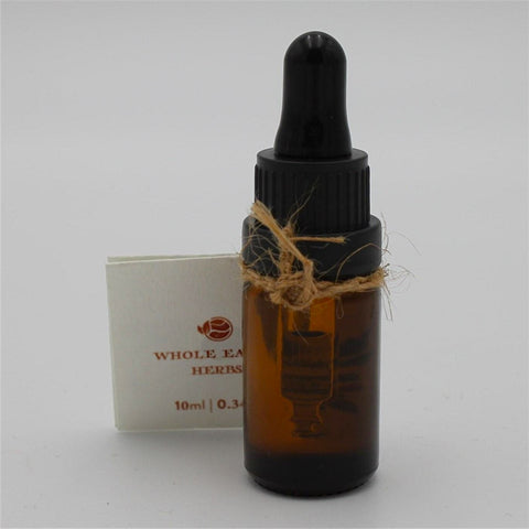House of Nepal Sanddorn and Hagebutten face serum in amber glass dropper bottle with twine. 10ml.
