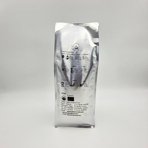 House of Nepal Mt. Everest Supreme Coffee, 1kg bag of certified organic Arabica beans from Nepal. Features brewing instructions.