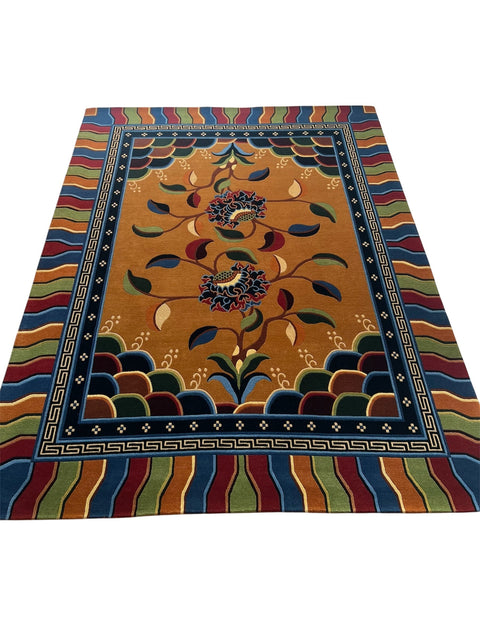 House of Nepal Teppich aus tibetischer Schafwolle, 200x250 cm, ockerfarben mit Blumen und geometrischer Bordüre