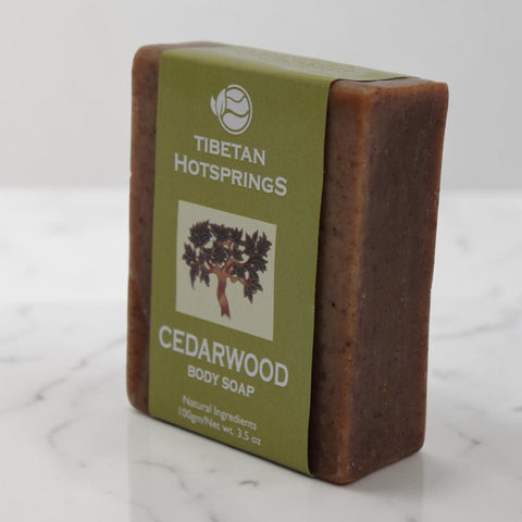 House of Nepal Zedernholz Körperseife mit natürlichem Glycerin, ideal für ölige Haut und zur Beruhigung gereizter Haut.