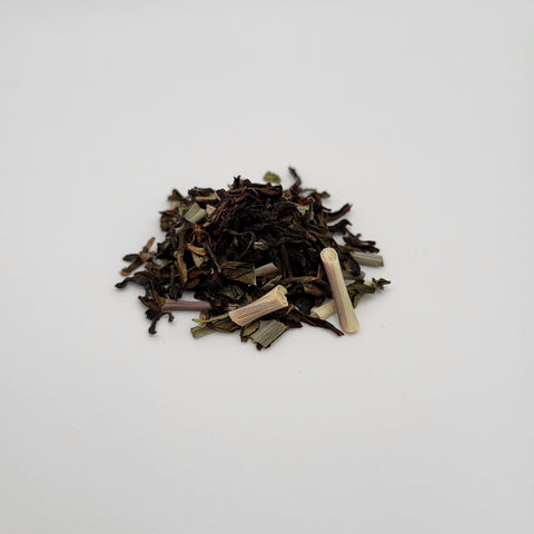 House of Nepal loose leaf black tea blend with dried lemongrass stalks and leaves, 50g.